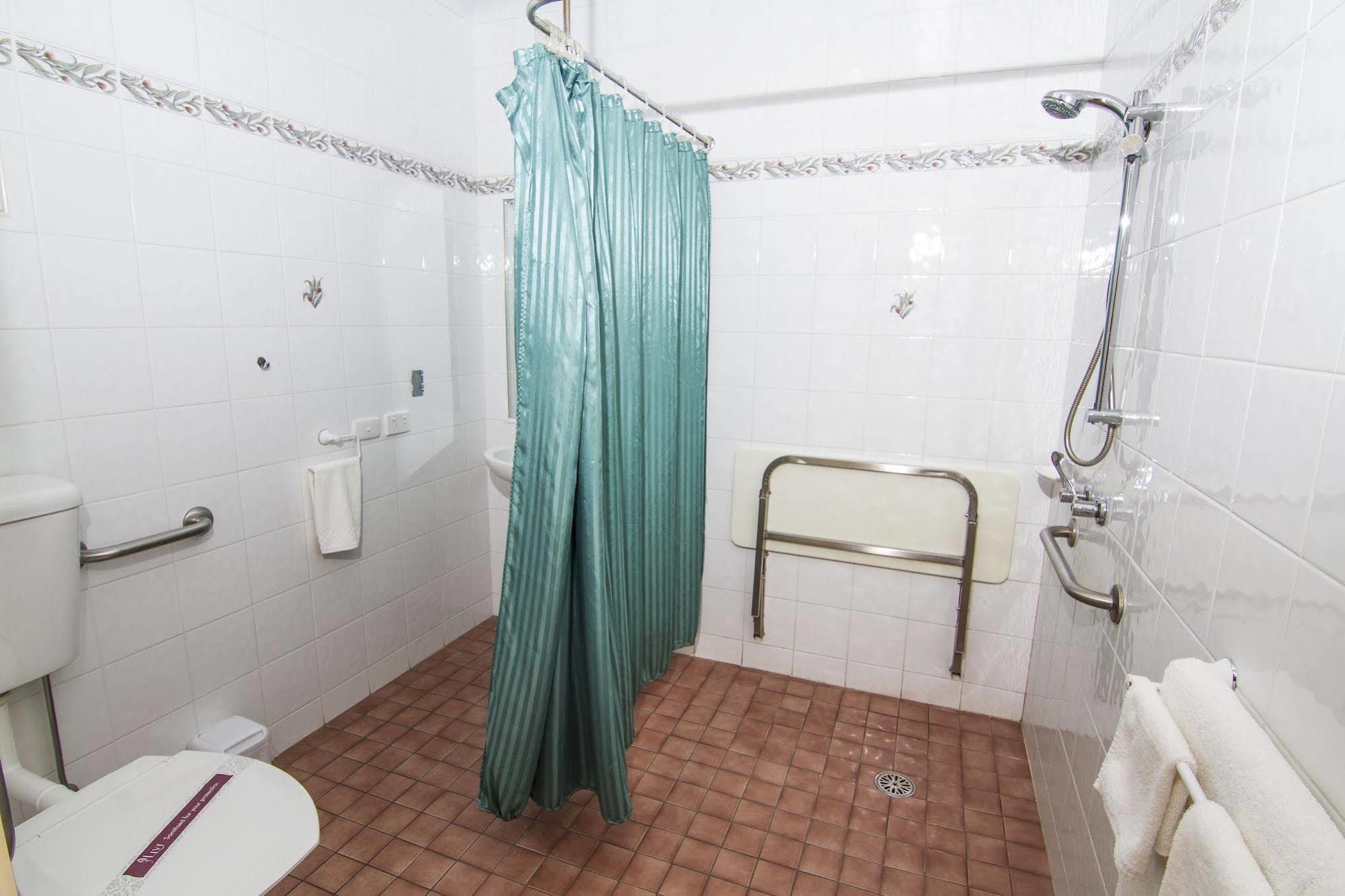 Green Gables Motel Dubbo Bagian luar foto